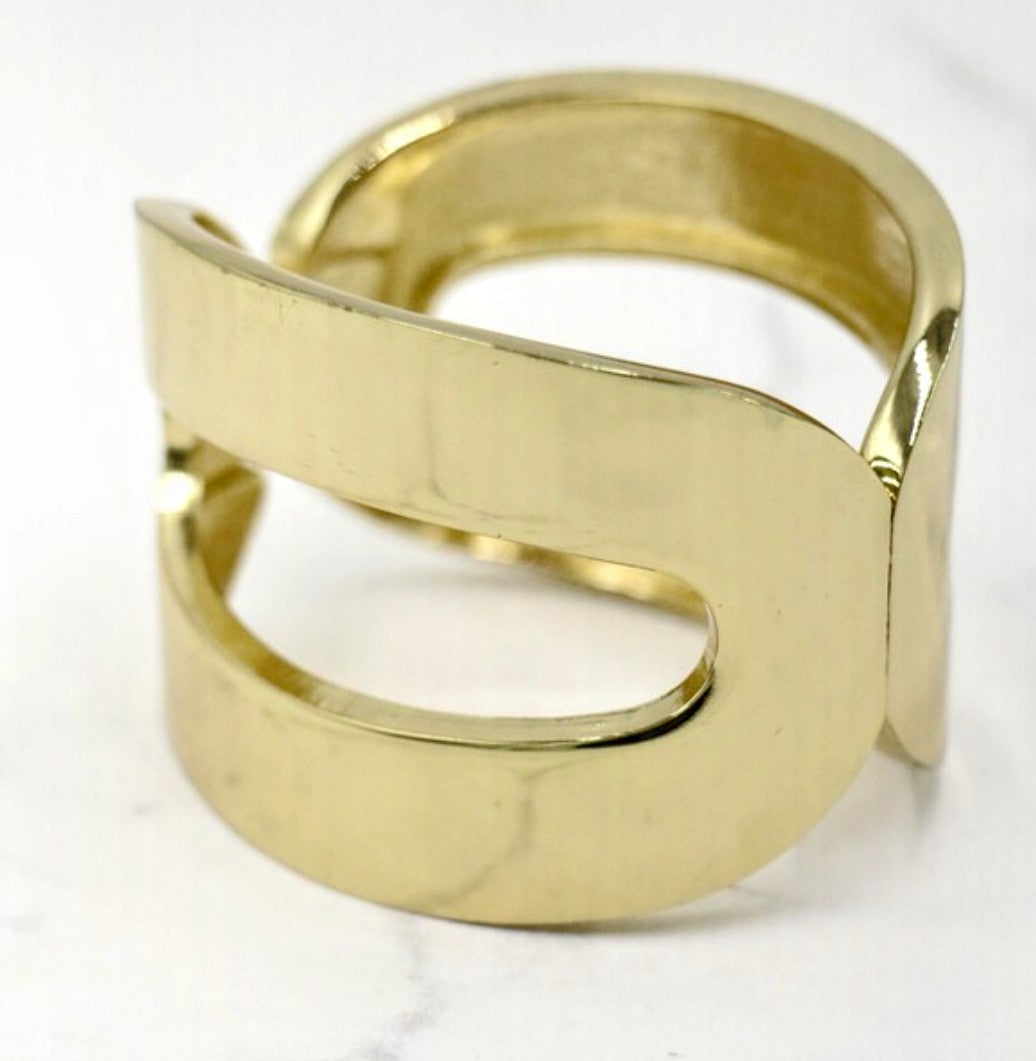 Metal cuff bracelet - Tresha's Treasures